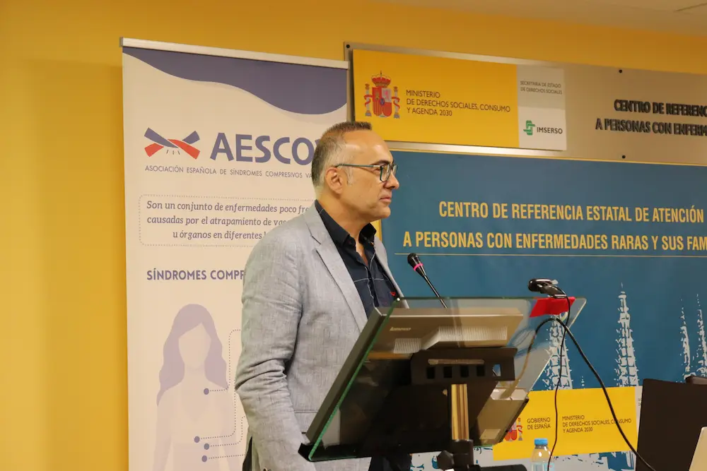 Primer Encuentro Presencial de Pacientes en el CREER - Foto 11