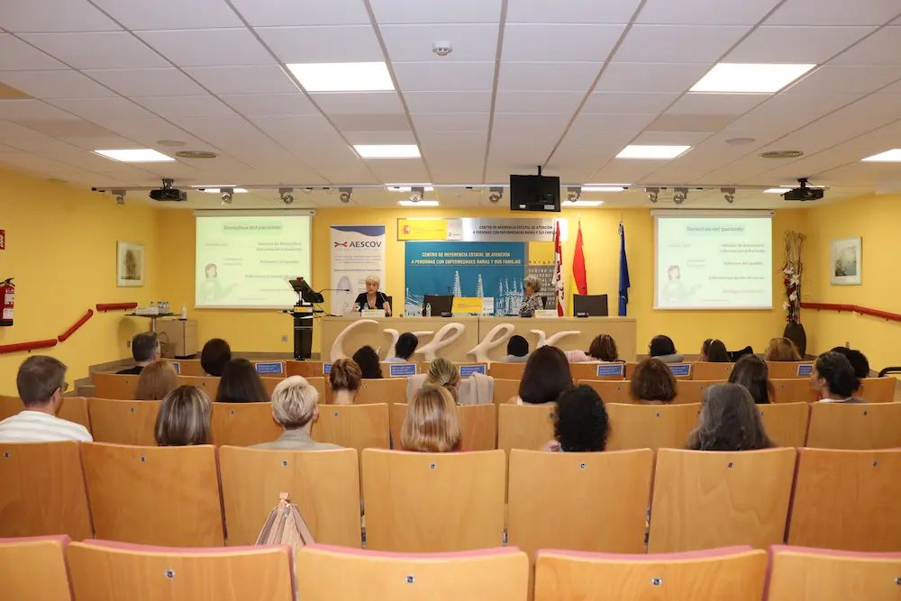 Primer Encuentro Presencial de Pacientes en el CREER - Foto 7